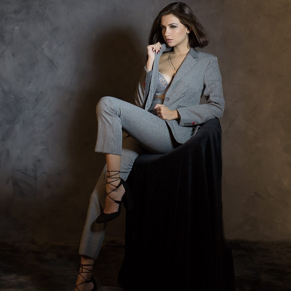 Miss BCBG Ana